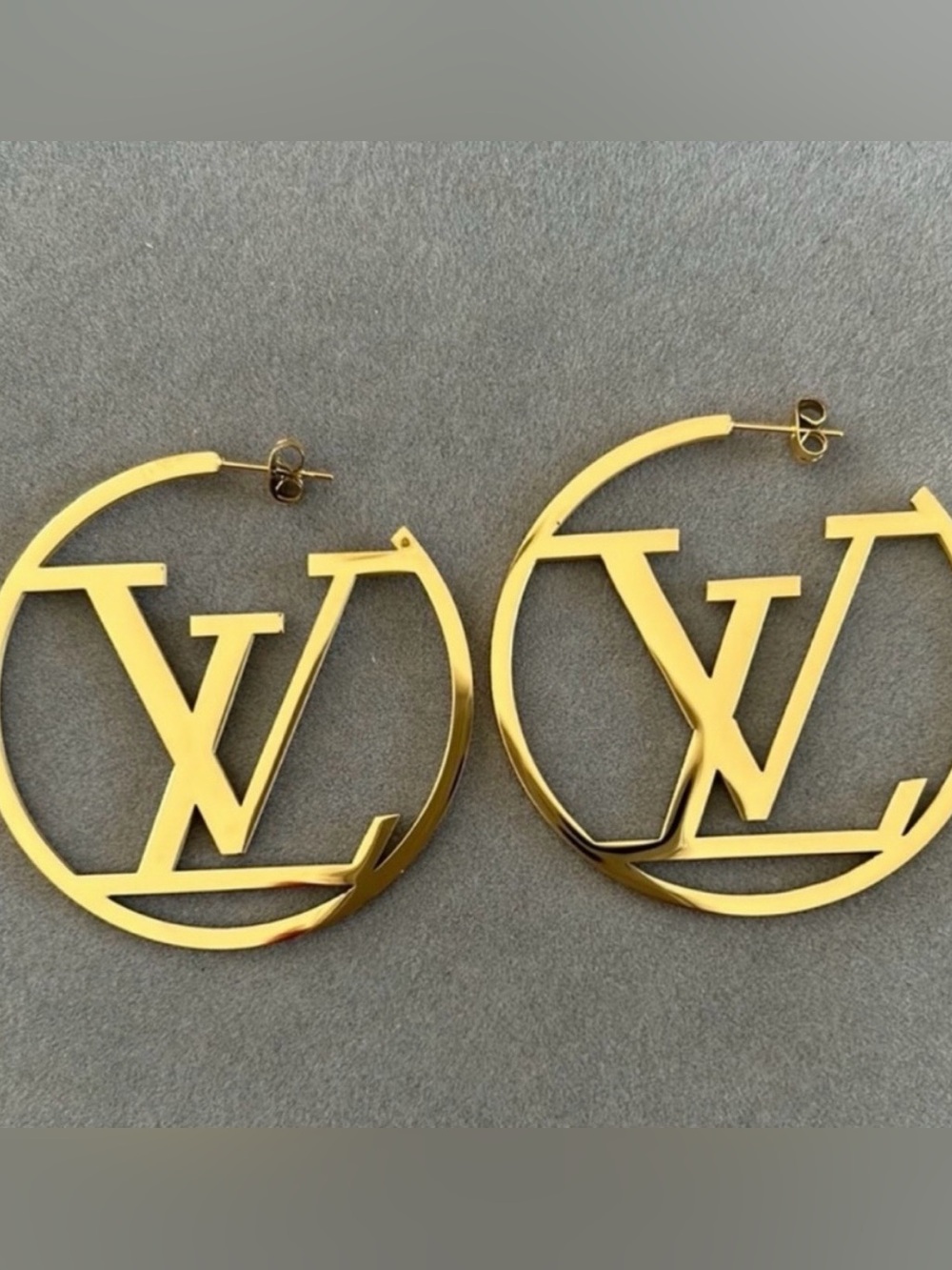 ❗️Last One❗️New LV stainless steel Gold hoop earrings